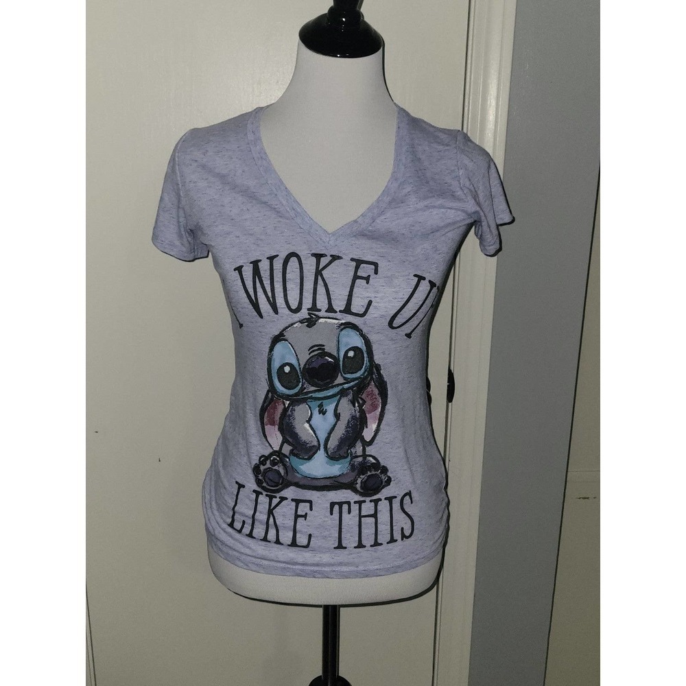 lilo and stitch tshirt size small